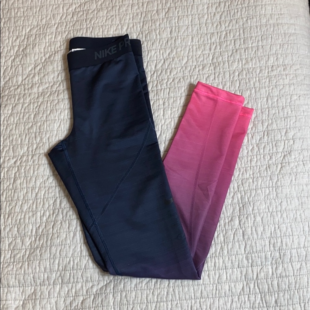 NIKE PRO Hyperwarm Leggings